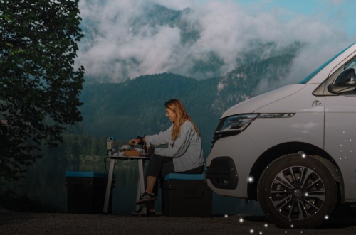 Erlebe Freiheit ohne Grenzen – mit der einzigen Kühlbox, die dich bis zu 10 Tage ohne Strom zuverlässig begleitet.